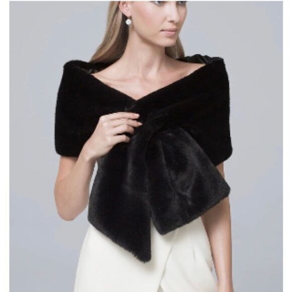 White House Black Market Women's Leopard Print Faux Fur Shoulder Wrap Black NWT
